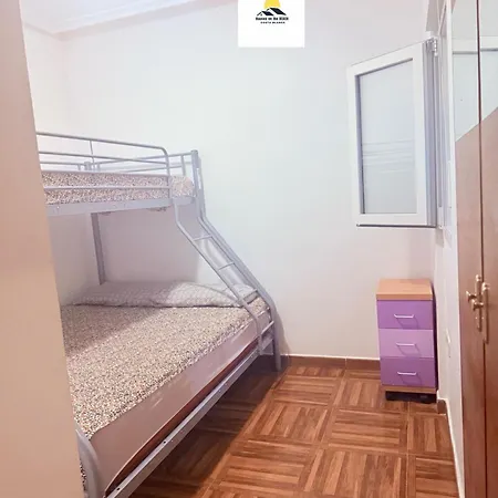 Апартаменты Hausesonthebeachcb Торевьиа